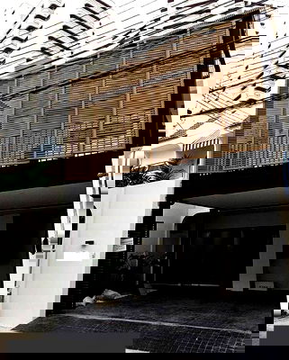 เช่าทาวน์โฮม ดองกิ มอลล์ ทองหล่อ   : Charming Town Home for RENT : Sukhumvit 49 only 1.7 km to BTS Phrom Phong 