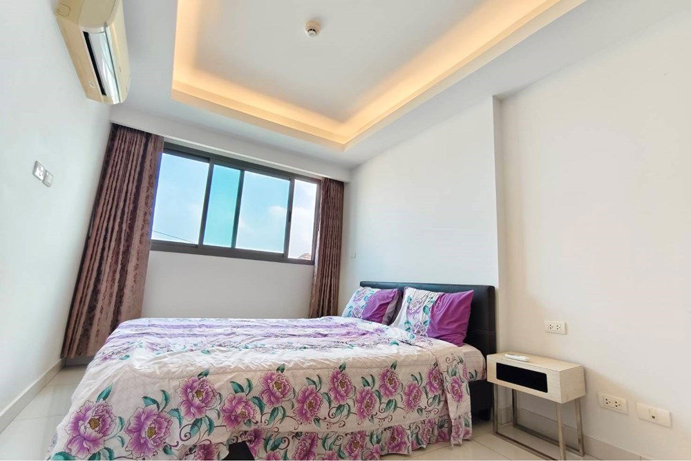 รูป [920611001-460] คอนโดหรูพร้อมอยู่ใจกลางจอมเทียน - รูปที่ 13/26