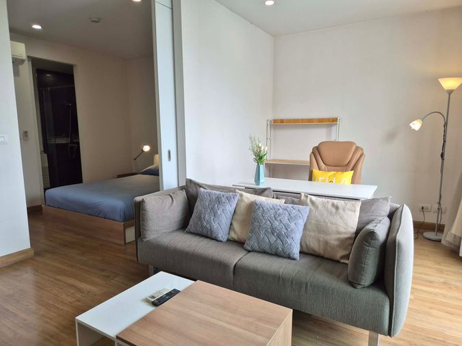 คอนโดเช่าใจกลางนิมมาน ไม่วุ่นวาย ใกล้สิ่งอำนวยความสะดวกมากมาย 18,000 บ/เดือน 