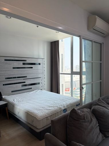 📍 For Rent! Noble Revolve Ratchada 1 | Near MRT Cultural Centre (80 m) | High Floor, Unobstructed View, Ready to Move In