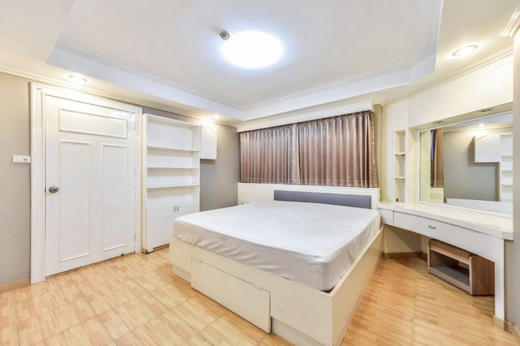 🟢ER25705🟢ให้เช่า / For Rent Srivara Mansion 2 | 2 Bedrooms | 💰 25,000 บาท/เดือน