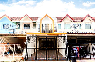 ขายทาวน์โฮม : ทาวน์เฮ้าส์ 2 ชั้น รีโนเวทใหม่ คลองลำเจียก 12 ซอย 15