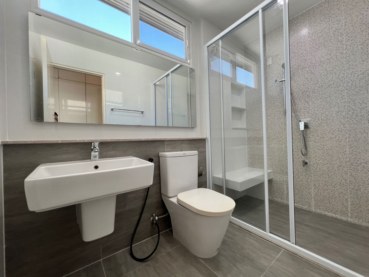 รูป ให้เช่า บ้านเดี่ยว มัณฑนา บางนา กม.7 รีโนเวทใหม่ สภาพดีมาก 4 ห้องนอน มีสวนกว้าง - รูปที่ 25/25