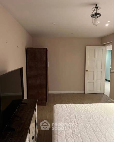 picture 2-BR Condo at Raintree Villa Sukhumvit 53 near BTS Thong Lor (ID 2548014) - 4/8