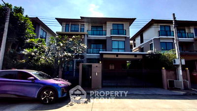 Houses for rent Don Mueang Station : 6-BR House in Don Mueang (ID 1077123)