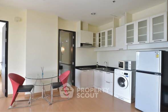 picture 1-BR Condo at Baan Klang Krung Siam-Pathumwan Condominium near BTS Ratchathewi (ID 2582743) - 4/8