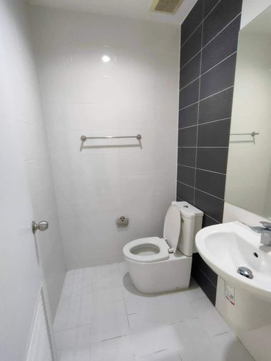 3-bed townhouse for rent, 190 sqm, 19.4 sq wah, Six nature Ekkachai 64/5