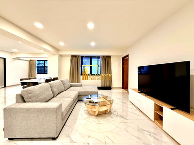 Condos for rent : Royal Castle | Renovated 3 Bedroom Condo in Phrom Phong - BR60925CD