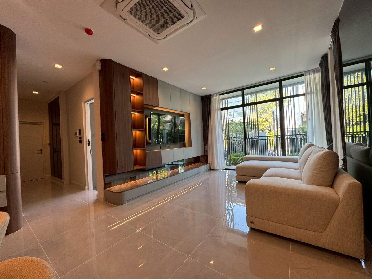 รูป Bangkok Boulevard Bangna KM.5 : บางกอก บูเลอวาร์ด บางนา กม.5 299ตรม. - รูปที่ 2/24