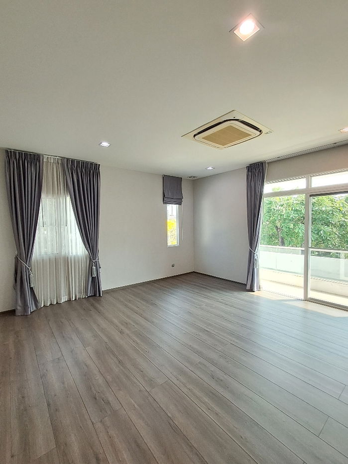 รูป มัณฑนา เลค วัชรพล (Mantana Lake Watcharapol) ติดถนนหลักของโครงการ ฝั่งโซนทะเลสาบ - รูปที่ 18/30