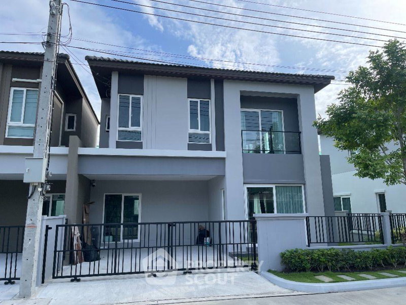 บ้านเดี่ยวให้เช่า : บ้านแฝด 3-ห้องนอน ที่ แกรนด์ พลีโน่ เมกา บางนา ใน บางพลีใหญ่ (ID 1335092)