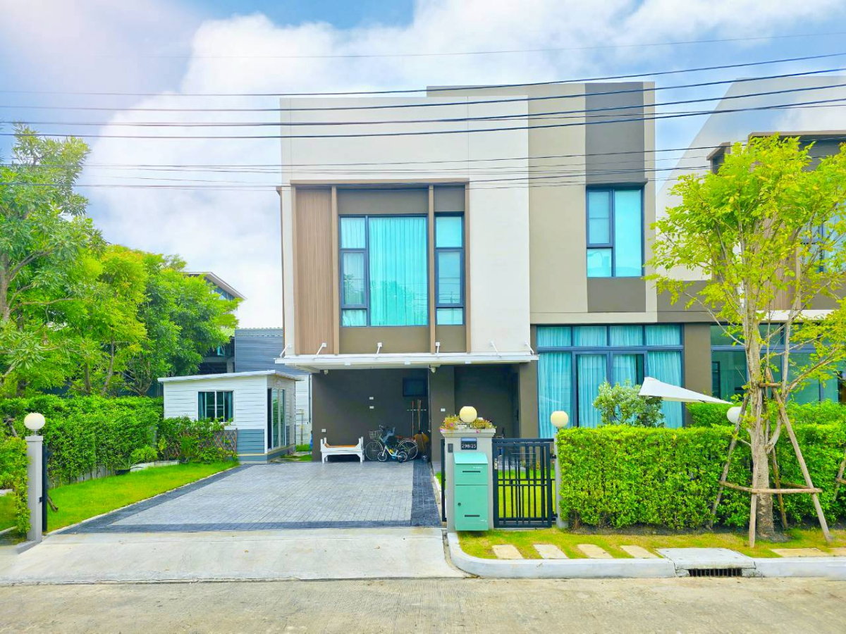 [Prime Location] Sale Baan Klang Muang The Edition Pinklao–Borom 2, corner house on 57.1 sq.w, private garden, close to Central Westville