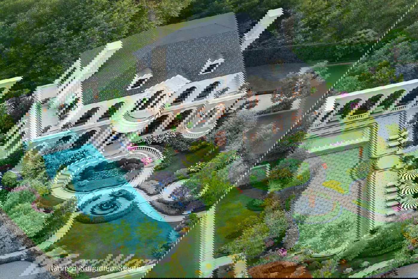 picture 5 Bedroom House for sale at Narinsiri Krungthep Kreetha 2043782 - 1/17