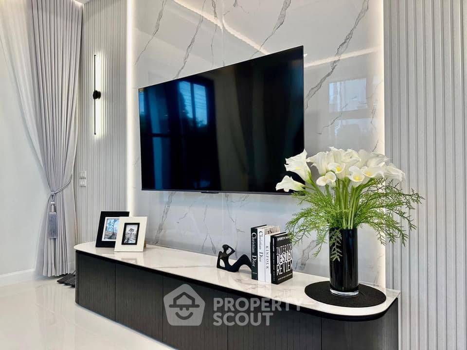 picture 6-BR House at Perfect Masterpiece Sukhumvit 77 close to Suvarnabhumi Airport (ID 1746863) - 26/35