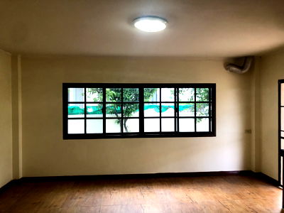 Houses for sale Samut Prakarn : 2 story 5-bedroom detached house for sale in Ban Pricha, near Jas Urban Shopping mall