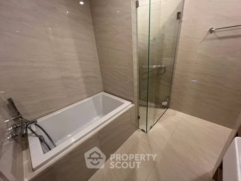 picture 2-BR Condo at Noble Form Thonglor near BTS Thong Lor (ID 2533186) - 17/18