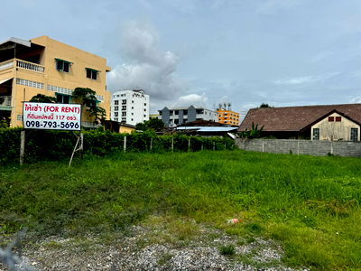 Land for rent Muang Samut Prakarn Samut Prakarn : Vacant land for rent on Bearing Soi 54