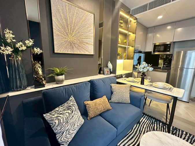 🔥Hot Deal 🔥 The Extro Phayathai Rangnam 1B1B 35sqm. 35K/Month Call Ms.Angel(Aumi)0658209572