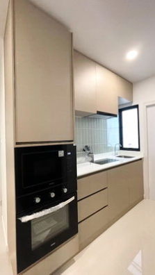 picture FOR RENT LUMPINI TOWN PLACE SUKHUMVIT - SRINAKARIN / 4 bedrooms 3 bathrooms / 40 Sqw. 180 Sqm. **60,000** CLOSE TO MRT SI DAN STATION - 14/15