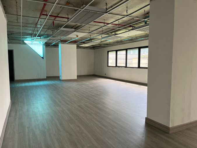 WS6507 🏢 อาคารสำนักงานให้เช่า S&B TOWER  ใจกลางสีลม–สาทร ใกล้ BTS เซนต์หลุยส์ เพียง  400 บาท / ตร.ม.