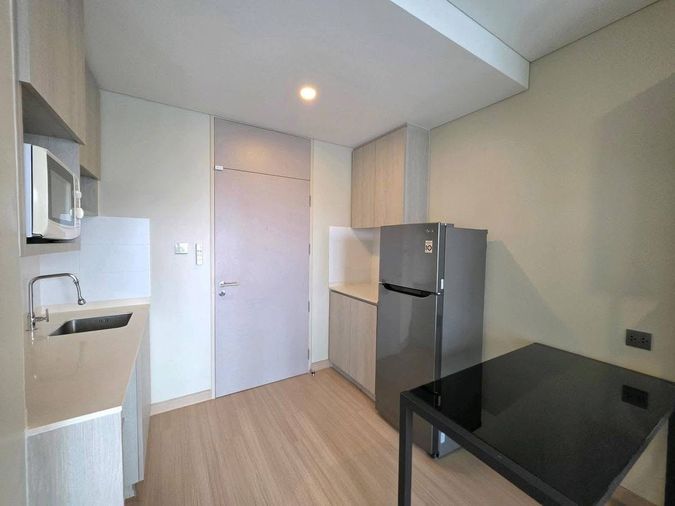 ให้เช่า ห้องตกแต่งสวย (รีโนเวทใหม่) พร้อมเข้าอยู่ คอนโด Lumpini suite dindaeng ratchaprarop ใกล้รถไฟฟ้า BTS อนุเสาวรีย์ชัย