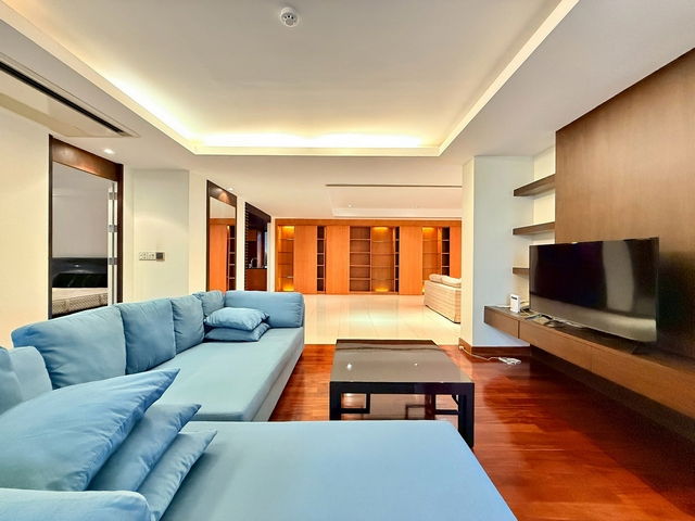 รูป Supreme Residence | Expansive 3 Bedroom Condo in Sathorn - BR60723CD - รูปที่ 13/52