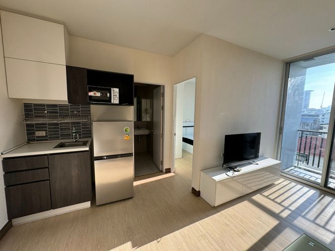 1-bed condo for rent, 30 sqm, Chewathai Ramkamhaeng