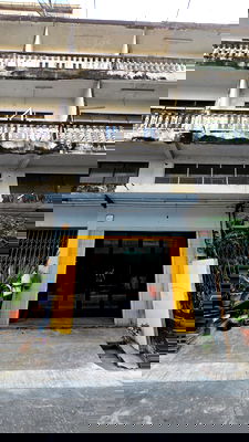 เช่าอาคารพาณิชย์ วิทยาลัยอาชีวศึกษาธนบุรี : 🏢 เช่าโฮมออฟฟิศ 3.5 ชั้น ใกล้ BTS วงเวียนใหญ่ (450ม.) แค่ 15,000.- มัดจำเดือนเดียว! กั้นกระจกครบ พร้อมอยู่ทันที