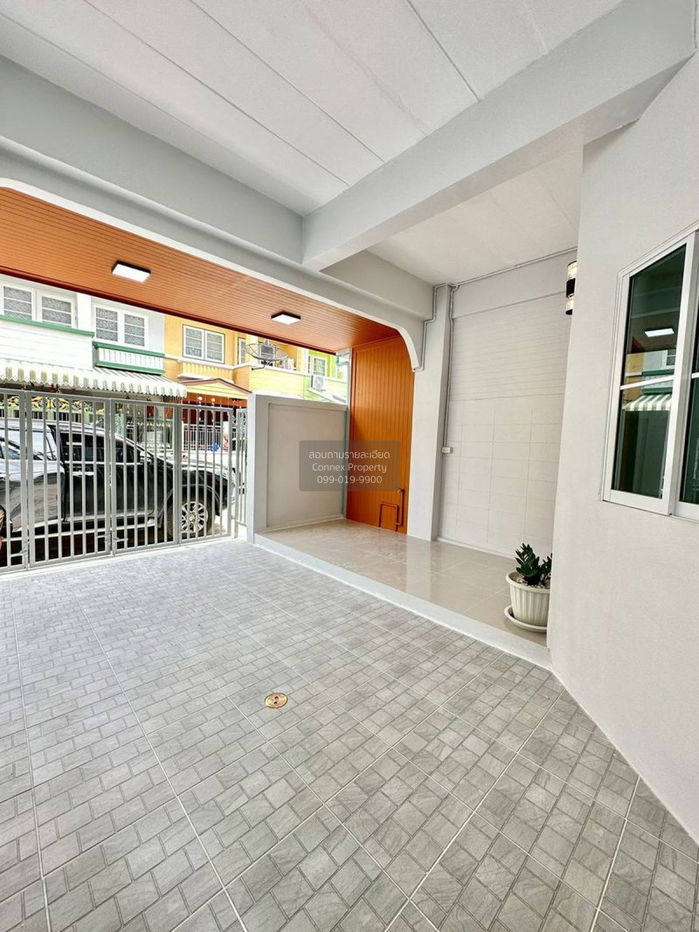 picture For Sale Townhouse/Townhome , Buathongthani , corner unit , newly renovated , Bang Bua Thong , Bang Bua Thong , Nonthaburi , CX-126707 ✅ Live chat with us ADD LINE @connexproperty ✅ - 4/12