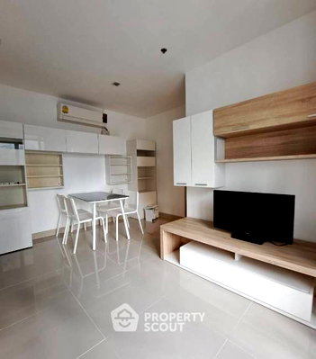 Condos for sale : 2-BR Condo at Ideo Mobi Rama 9 near MRT Phra Ram 9 (ID 1758929)
