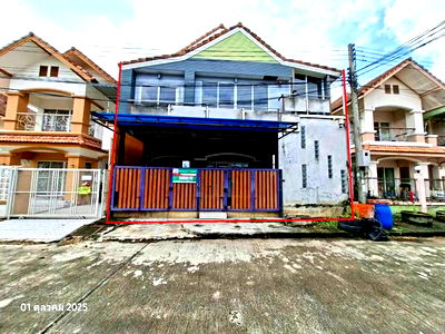 Houses for sale Lamlukka Khlong Sam : HOME for sale  Lat Sawai Lam Luk Ka Pathumthani