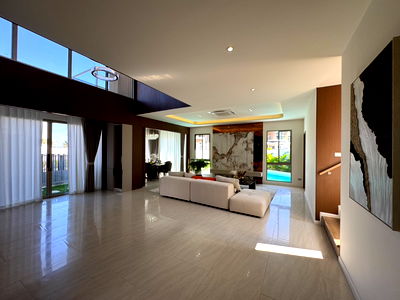 Houses for sale Chonburi : Luxury Pool Villa – HORIZON By Patta , Nong Pla Lai, Pattaya