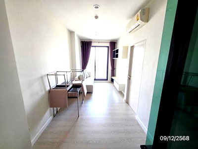 Condos for sale : CONDO 35.5 Sq.m. Huai Khwang Bangkok for 3.8M