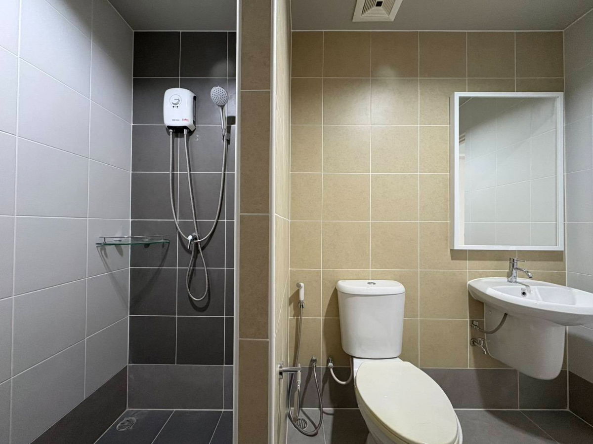 รูป บ้าน ในหมู่บ้านกาญจน์กนกทาวน์ 2 หลังแม็คโครแม่ริม ให้เช่า 15,000 บาท/เดือน - รูปที่ 6/11