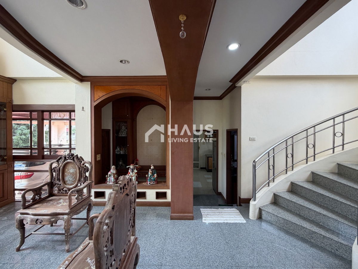 picture Krisadanakorn Pinklao - Phuttamonthon 2 / 4 Bedrooms #HPHU036 - 11/32
