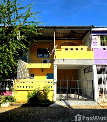 Townhouses for sale Hua Hin Prachaubkirikhan : 3 Bedroom Townhouse for sale in Nong Kae, Prachuap Khiri Khan  6001191