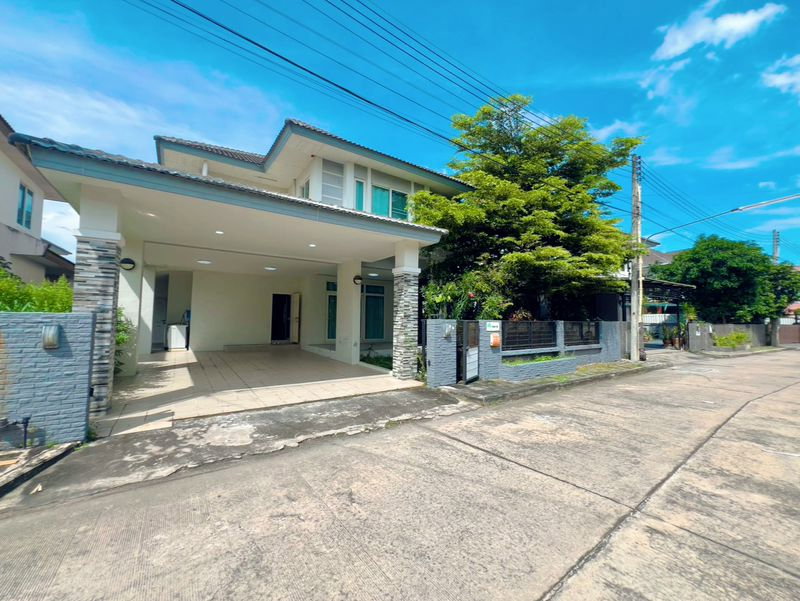 ขายบ้านเดี่ยว : บ้านเดี่ยวมือสอง โครงการ คันทรีโฮมเลคแอนพาร์ค อัสสัมชัญ - ศรีราชา ชลบุรี