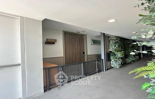 picture 1-BR Condo at A Space ID Asoke Ratchada near MRT Phra Ram 9 (ID 1987336) - 4/9