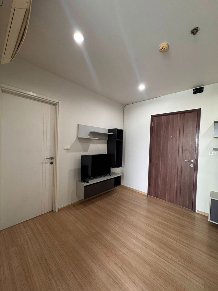 picture for rent : The Base Chaengwattana 32 sq.m. floor7th - 3/14