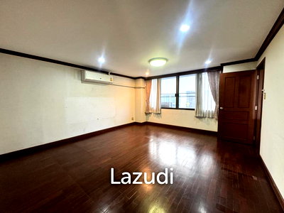 ขายคอนโด : 83.7 ตร.ม.  2 ห้องนอน  1 ห้องน้ำ คอนโดสำหรับ ขายใน คลองตันเหนือ