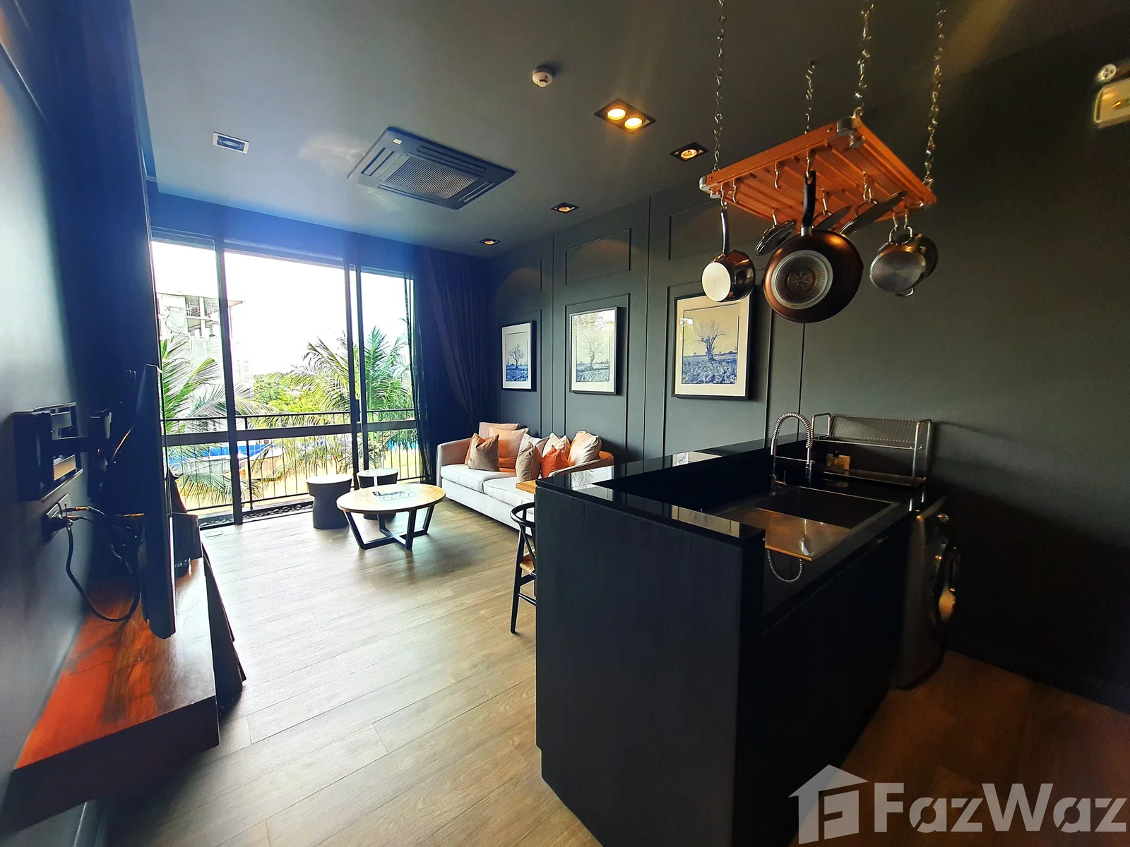 1 Bedroom Freehold Condo 6003233