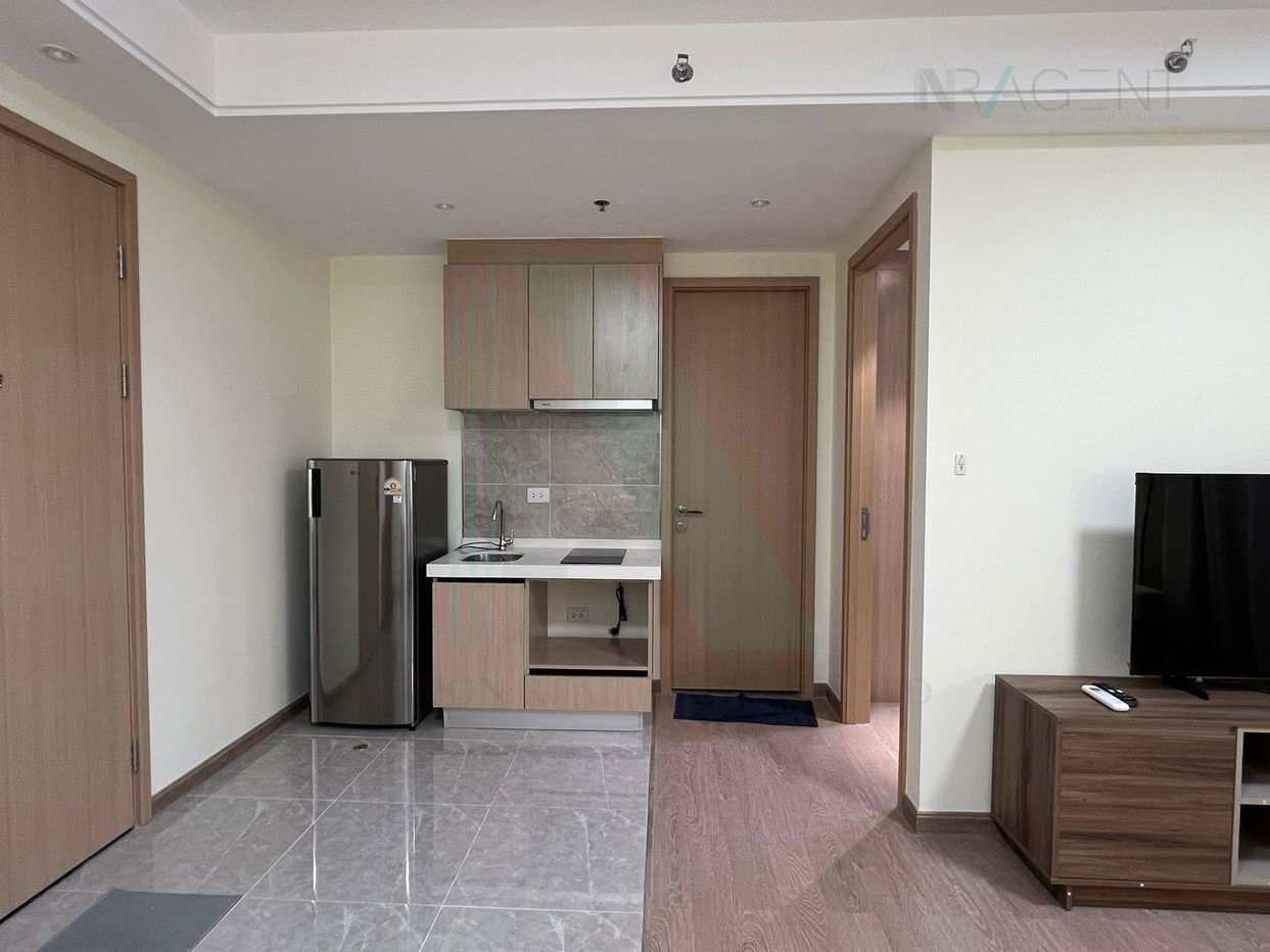 picture 🚩 For Rent Condo REGAL SATHON - NARADHIWAS Building 1, Floor 26,1 bed room, Room size 37 sqm - 7/8