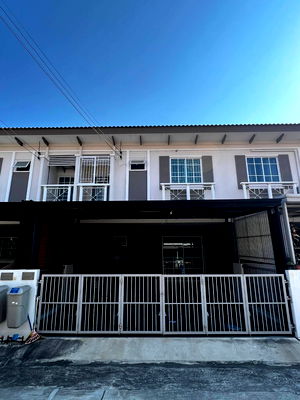 เช่าทาวน์โฮม ม.เทคโนโลยีพระจอมเกล้าธนบุรี บางขุนเทียน : ให้เช่า (หรือ ขาย)  I Leaf Prime Prachauthit 90 - ทาวน์โฮมสไตล์โมเดิร์น (รีโนเวทใหม่)