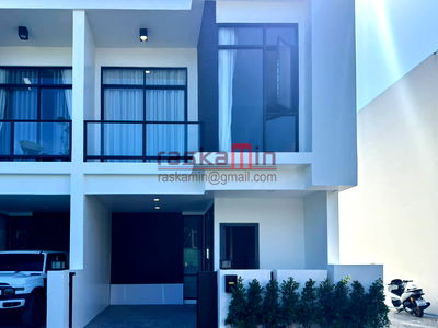 Houses for sale Chonburi : 🏡 Semi-Detached House for Sale | Naklua, North Pattaya