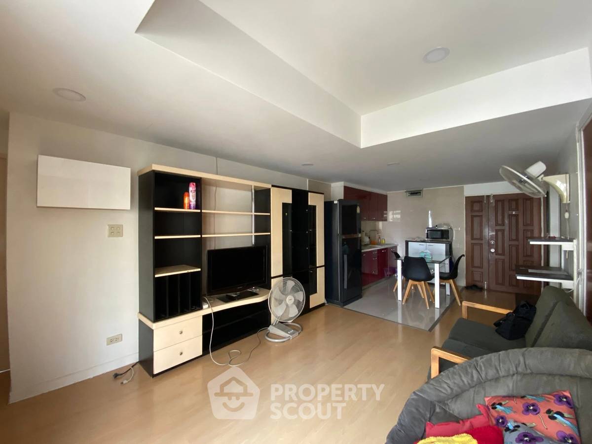 รูป คอนโด 3-ห้องนอน ที่ เดอะ วอเตอร์ฟอร์ด พาร์ค สุขุมวิท 53 คอนโดมิเนียม ใกล้ BTS ทองหล่อ (ID 2586347) - รูปที่ 2/5