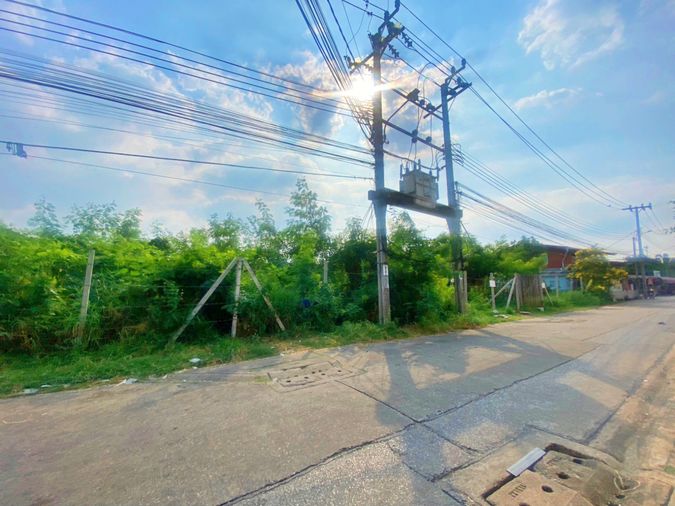 Land for sale, 1369 sq wah, Phasi Charoen
