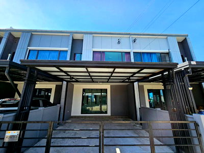 ทาวน์โฮมให้เช่า : ให้เช่า พลีโน่ ศรีนครินทร์ เทพารักษ์