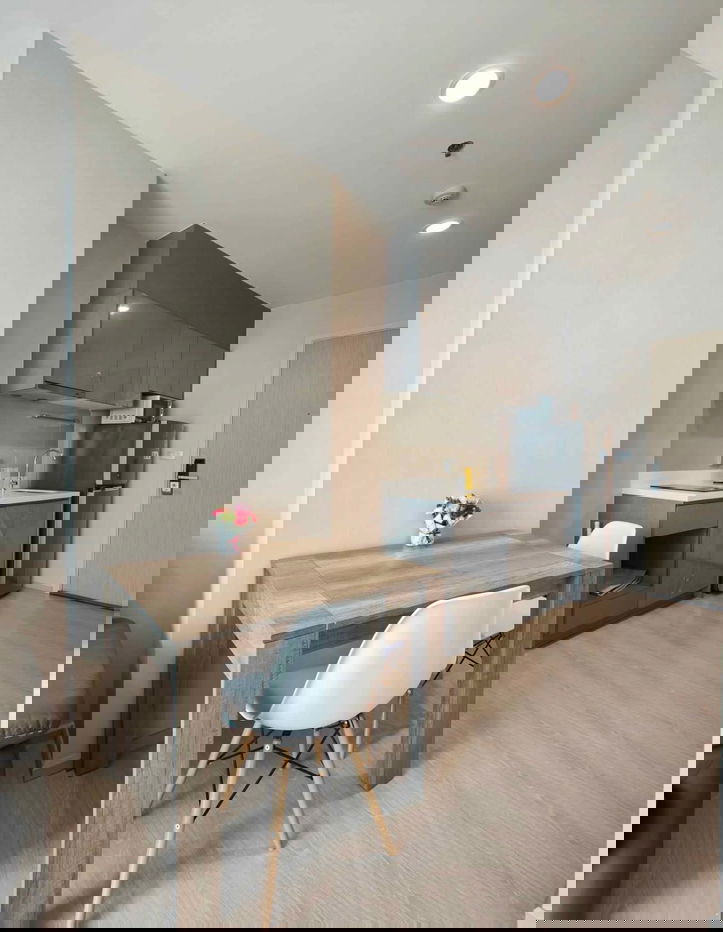 รูป Rent Rhythm อโศก 2 เฟอร์ครบ 28 ตรม. ให้เช่า 16,000 บาท - รูปที่ 1/9