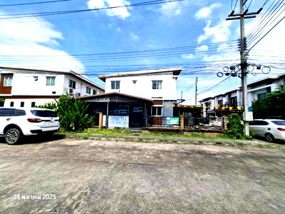Townhouses for sale Sam Phran Nakhon Pathom : TOWN_HOUSE for sale  Krathum Lom Sam Phran Nakhon Pathom