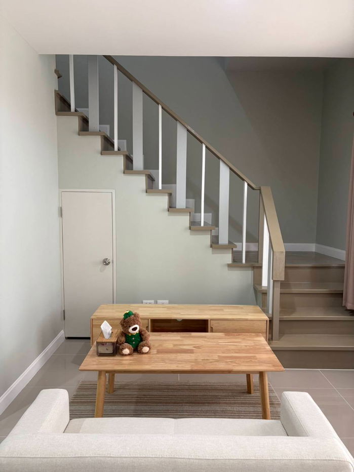 รูป บ้าน ในหมู่บ้านกาญจน์กนกทาวน์ 2 หลังแม็คโครแม่ริม ให้เช่า 15,000 บาท/เดือน - รูปที่ 4/11